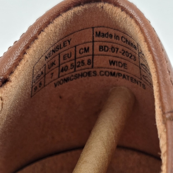 Vionic Women's Kensley Brown Smooth Leather Loafer Lug Sole Slip On Size 9.5 W - Picture 7 of 8